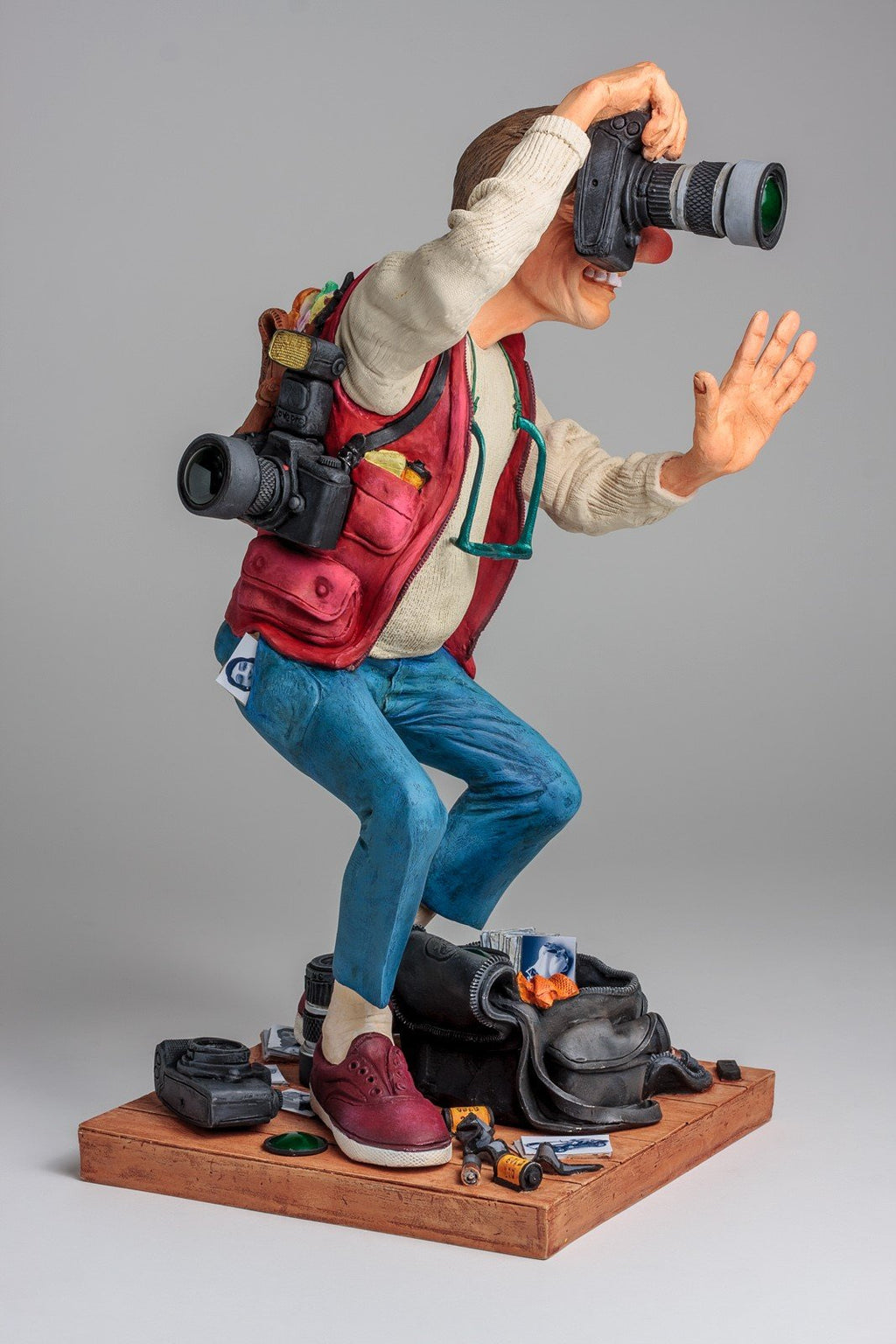 THE PHOTOGRAPHER