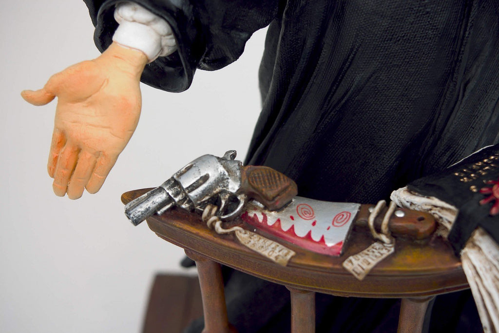 THE LAWYER (MINI)