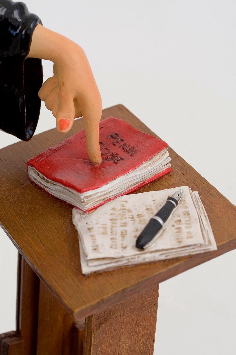 LADY LAWYER (MINI)