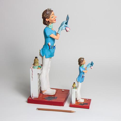 LADY DENTIST (MINI)